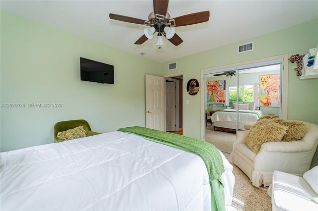548 East Dr, Miami Springs, FL 33166