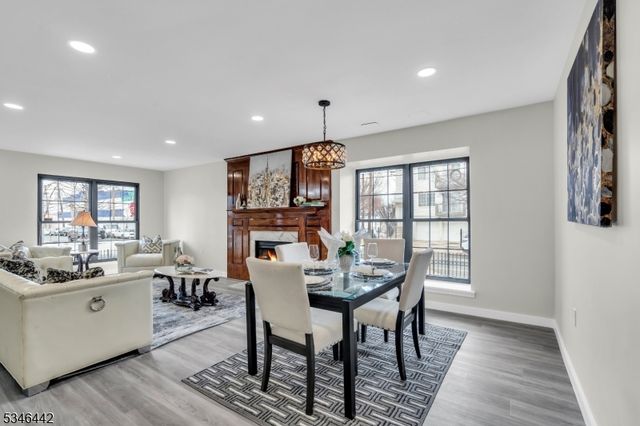 35 Gouverneur St, Newark City, NJ 07104