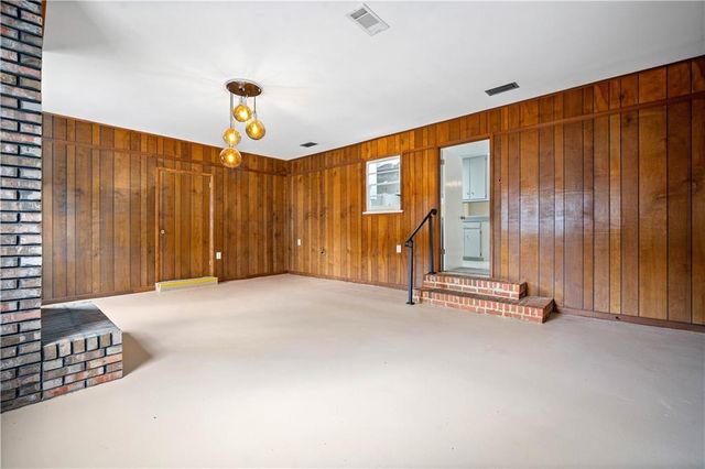 1313 Innsbruck Drive, Mobile, AL 36608