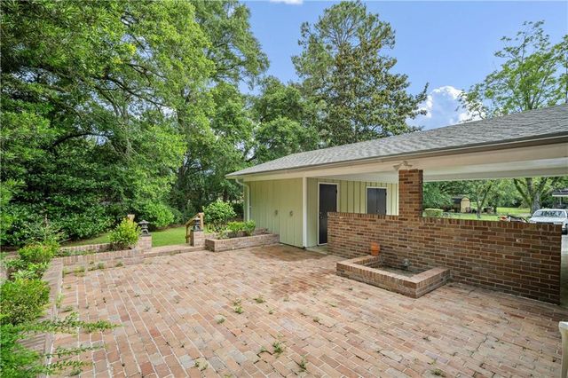 1313 Innsbruck Drive, Mobile, AL 36608