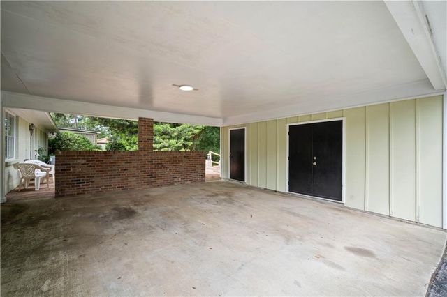 1313 Innsbruck Drive, Mobile, AL 36608
