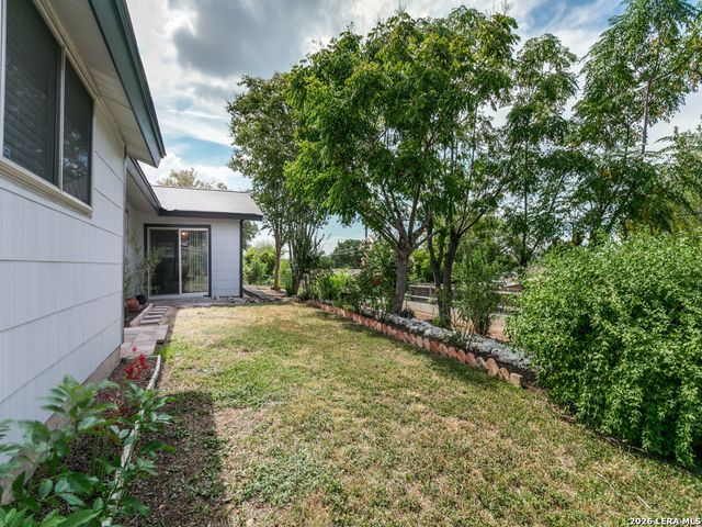 227 Harrow Dr, San Antonio, TX 78227