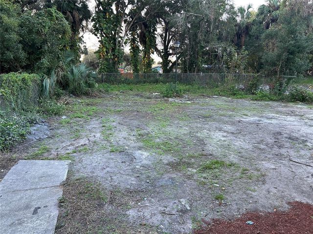 1805 W 15TH STREET, Sanford, FL 32771