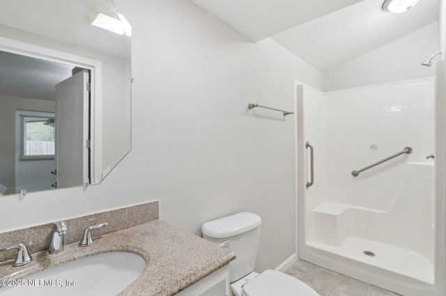 1864 SHERATON LAKES Circle, Middleburg, FL 32068