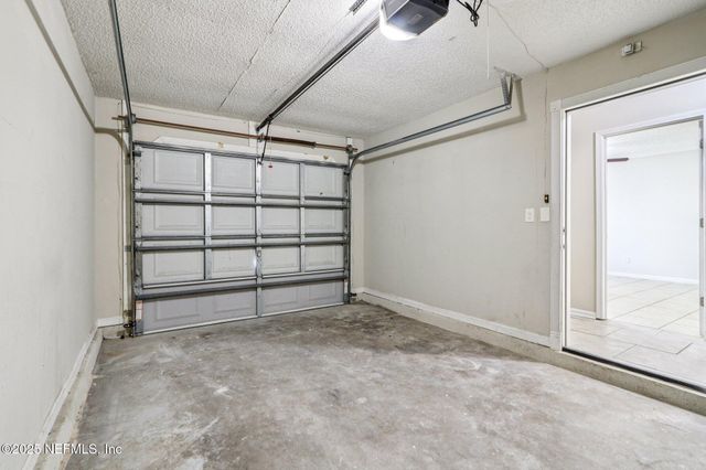 1864 SHERATON LAKES Circle, Middleburg, FL 32068