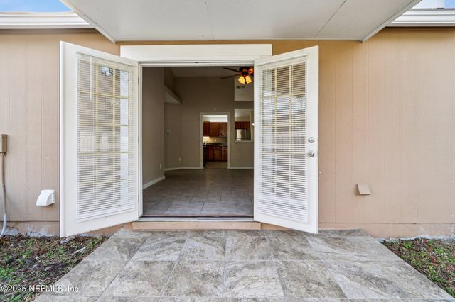 1864 SHERATON LAKES Circle, Middleburg, FL 32068