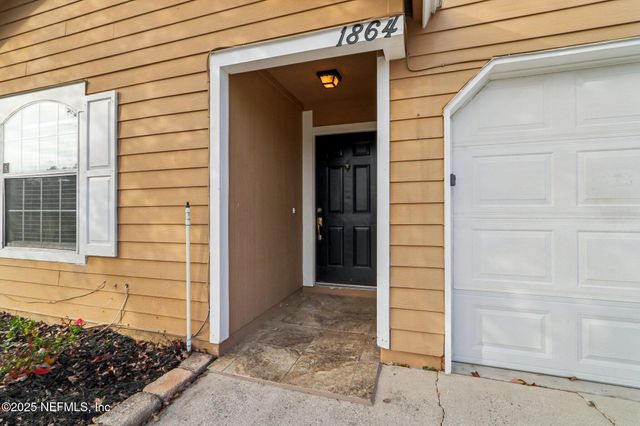 1864 SHERATON LAKES Circle, Middleburg, FL 32068