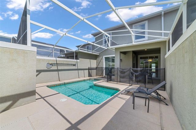 388 OCEAN COURSE AVENUE, Davenport, FL 33896