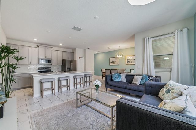 388 OCEAN COURSE AVENUE, Davenport, FL 33896