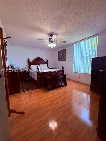 8330 Sands Point Blvd N208, Tamarac, FL 33321