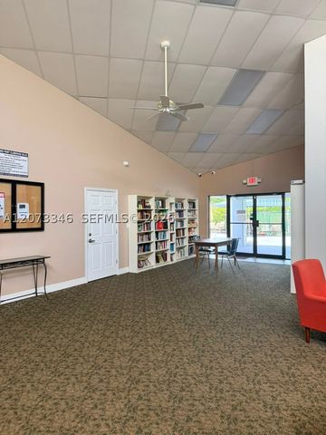 8330 Sands Point Blvd N208, Tamarac, FL 33321