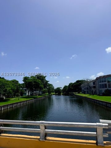 8330 Sands Point Blvd N208, Tamarac, FL 33321