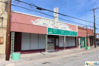 105 E Avenue E, Copperas Cove, TX 76522