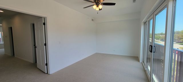 321 W. Prospect Avenue, Mount Prospect, IL 60056