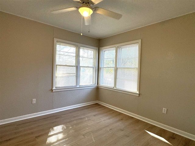 2326 NW Denver Ave, Lawton, OK 73505