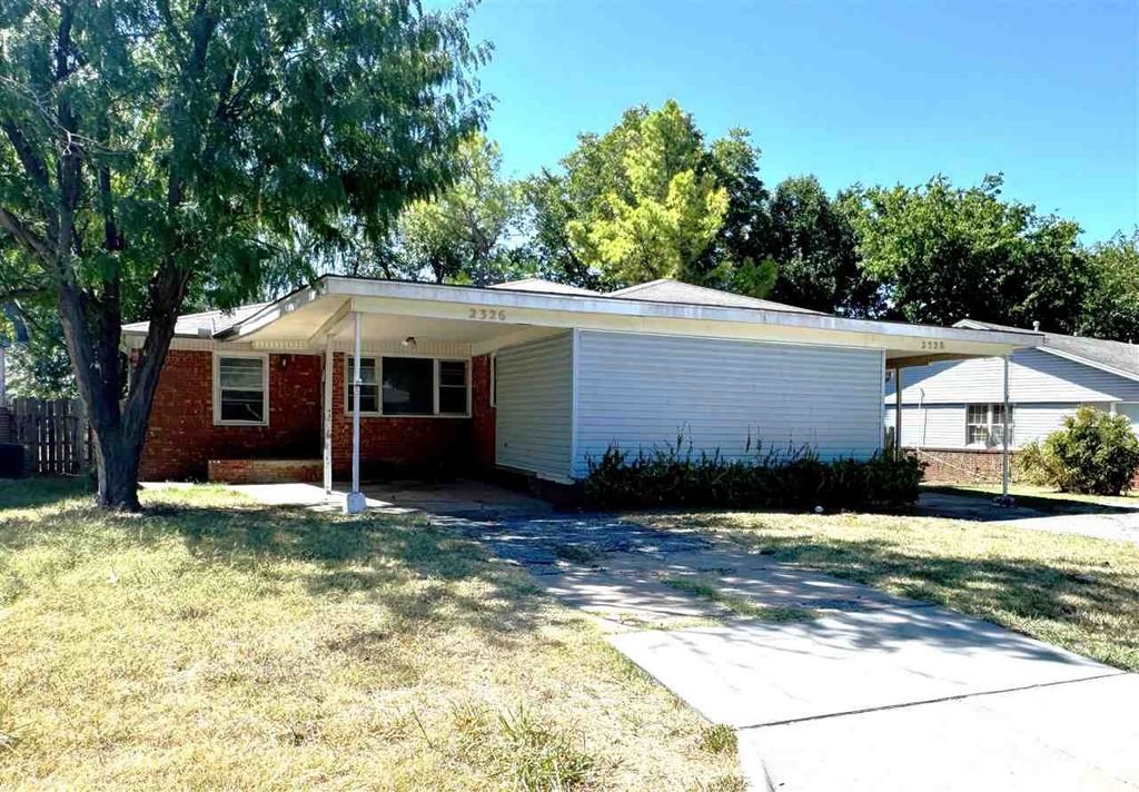 2326 NW Denver Ave, Lawton, OK 73505