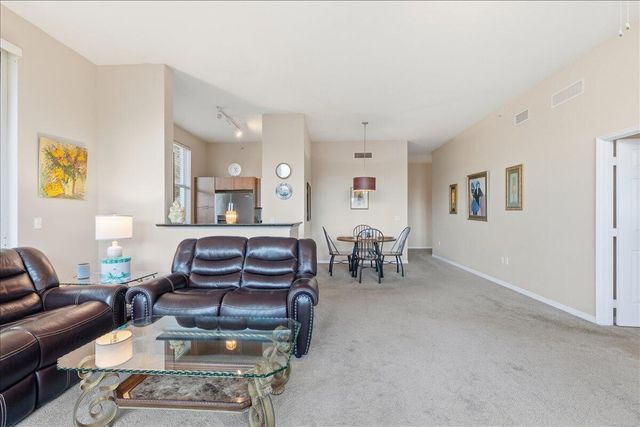 700 E Boynton Beach Boulevard 101, Boynton Beach, FL 33435