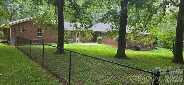 2593 Hickory Highway, Statesville, NC 28677