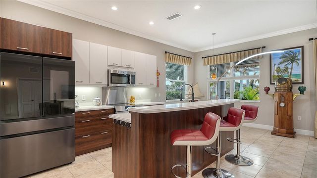 1718 86TH STREET NW, Bradenton, FL 34209