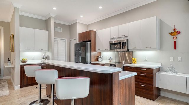 1718 86TH STREET NW, Bradenton, FL 34209