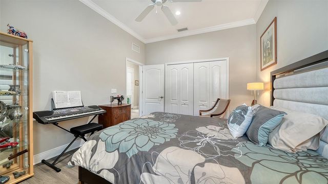 1718 86TH STREET NW, Bradenton, FL 34209