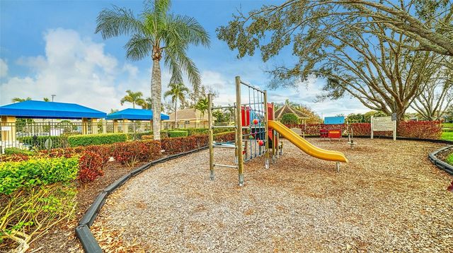 1718 86TH STREET NW, Bradenton, FL 34209