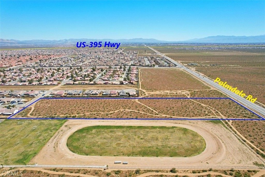 Image 6 of property listing at 5 Palmdale, Adelanto, CA 92301