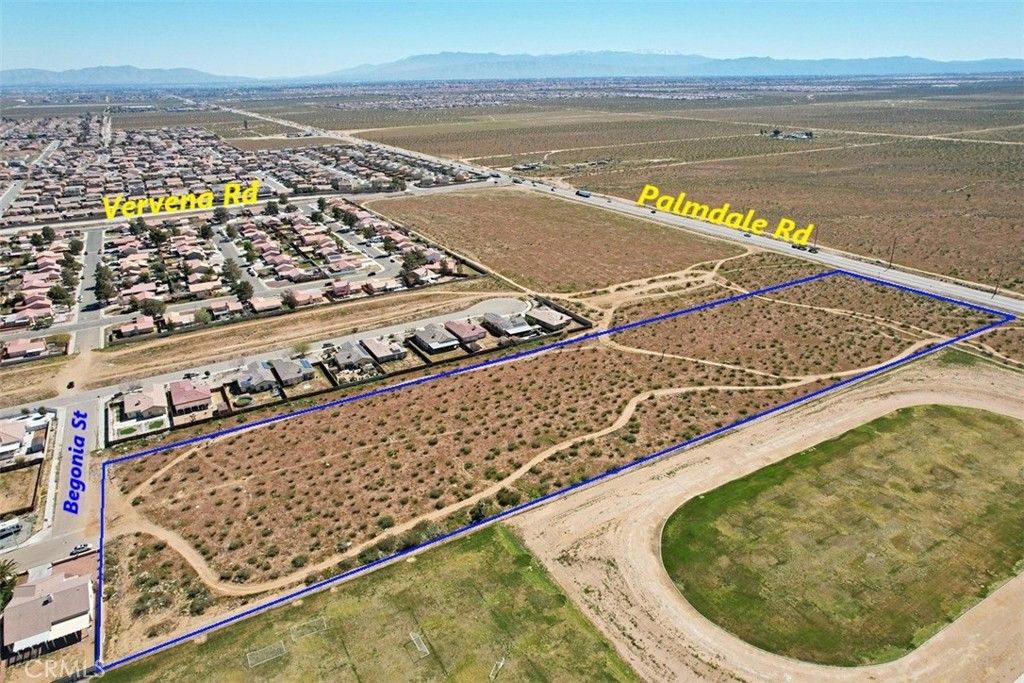 Image 8 of property listing at 5 Palmdale, Adelanto, CA 92301
