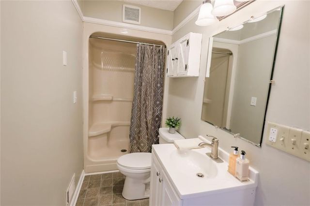 340 Dry Pond Lane, Canton, GA 30114