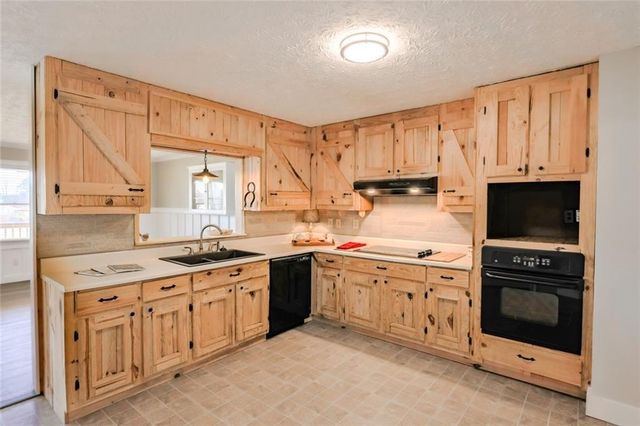 340 Dry Pond Lane, Canton, GA 30114