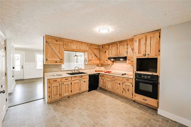 340 Dry Pond Lane, Canton, GA 30114