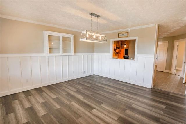 340 Dry Pond Lane, Canton, GA 30114