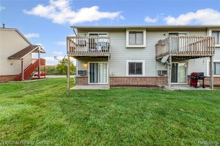 31751 Nardelli Lane, Roseville, MI 48066