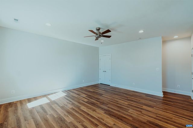 528 TRAILSIDE DR, Charlottesville, VA 22911