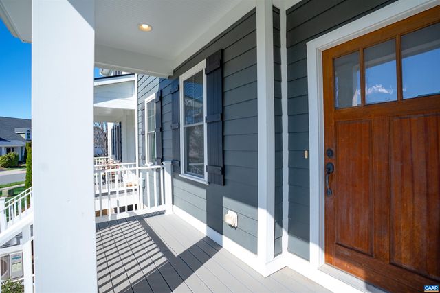 528 TRAILSIDE DR, Charlottesville, VA 22911