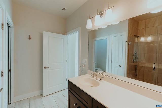 528 TRAILSIDE DR, Charlottesville, VA 22911