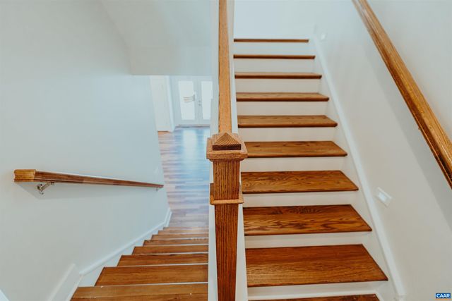 528 TRAILSIDE DR, Charlottesville, VA 22911