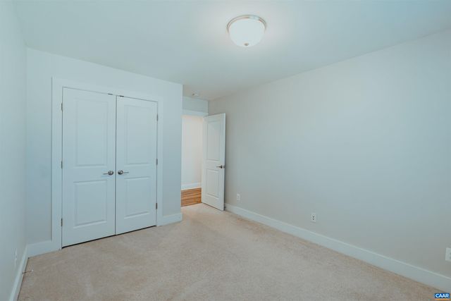 528 TRAILSIDE DR, Charlottesville, VA 22911