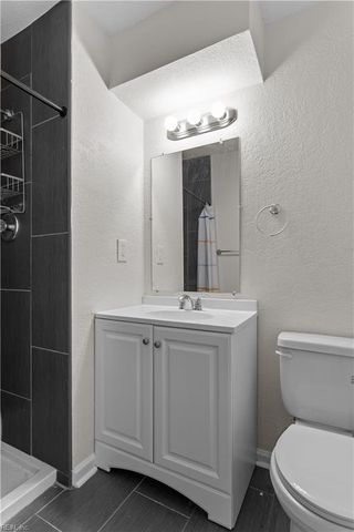 2920 Parapet CT, Chesapeake, VA 23323