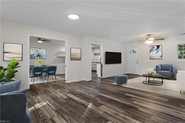 2920 Parapet CT, Chesapeake, VA 23323