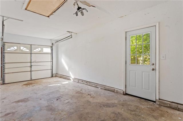 2920 Parapet CT, Chesapeake, VA 23323