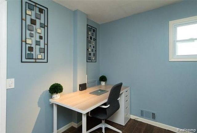 1805 Guthrie Avenue, Royal Oak, MI 48067