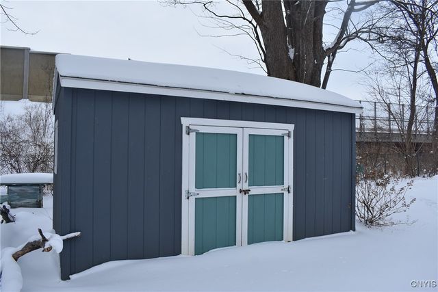 7620 Thompson Road, Cicero, NY 13212