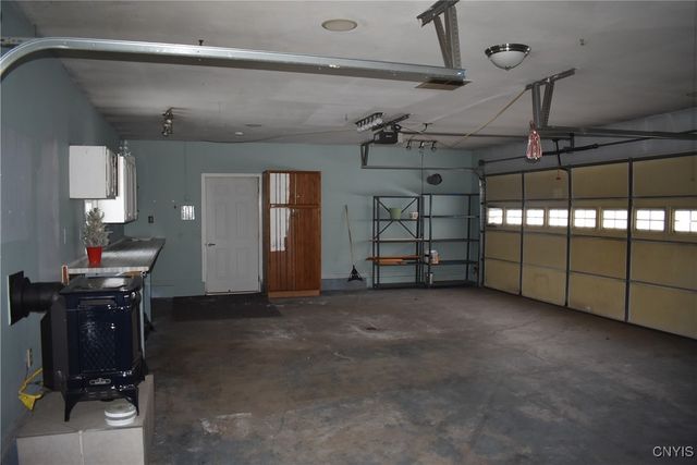 7620 Thompson Road, Cicero, NY 13212