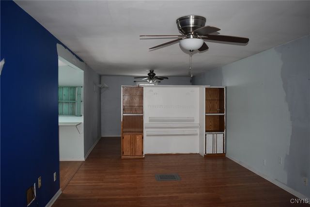 7620 Thompson Road, Cicero, NY 13212