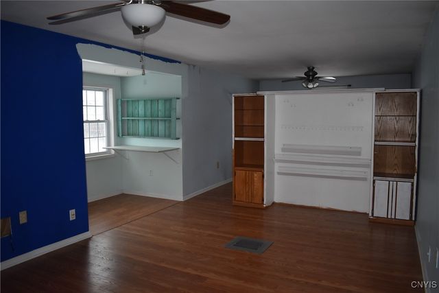 7620 Thompson Road, Cicero, NY 13212