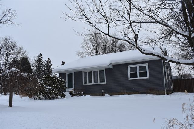 7620 Thompson Road, Cicero, NY 13212