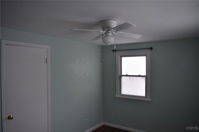 7620 Thompson Road, Cicero, NY 13212