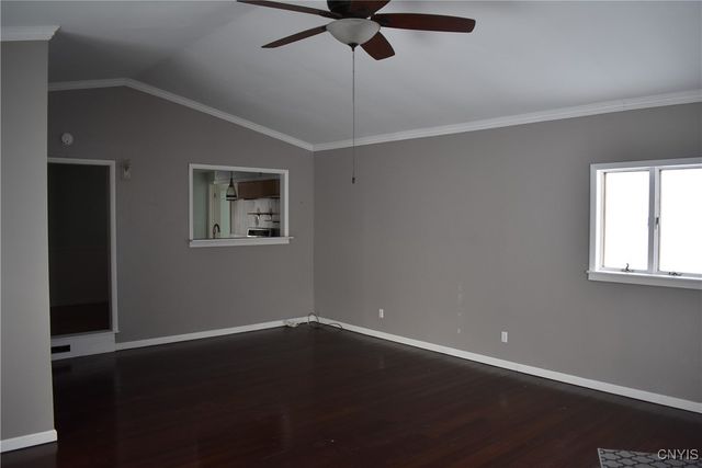 7620 Thompson Road, Cicero, NY 13212