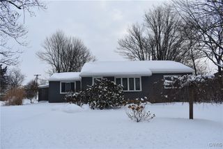 7620 Thompson Road, Cicero, NY 13212